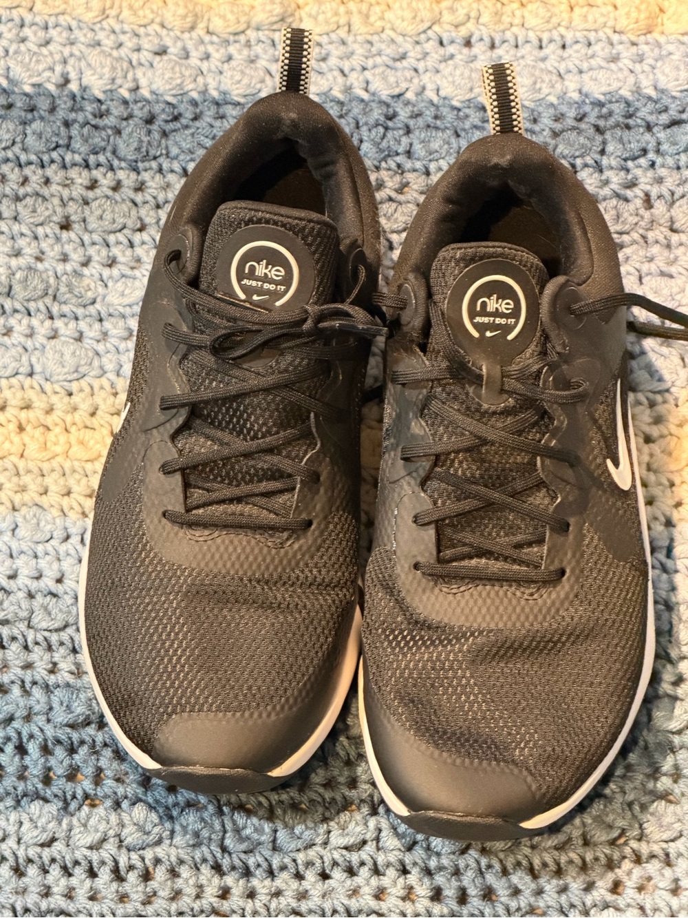 Nike Women’s Black Shoes - Lightweight Comfort 9.5 US